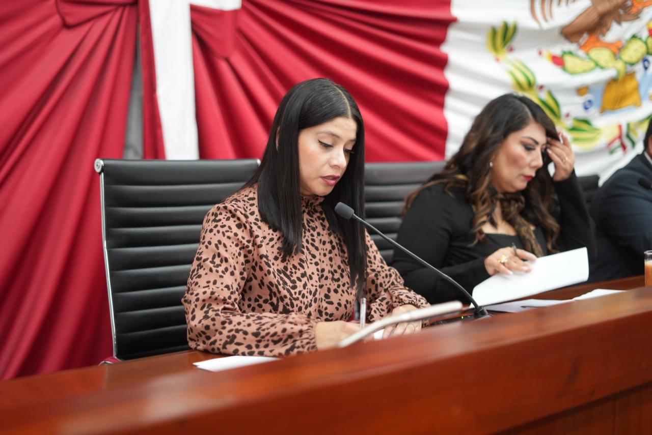 Se integra grupo parlamentario de Morena